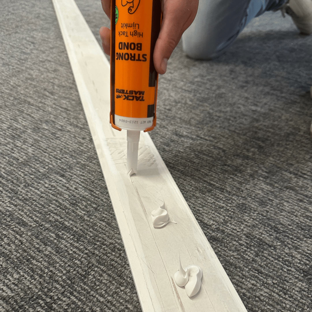 Strong Bond High Tack plintenkit